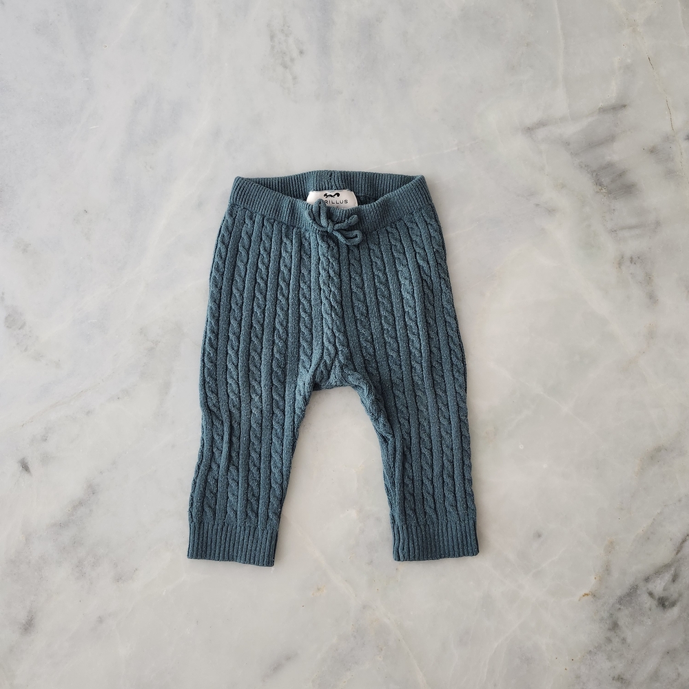 Cyrillus Green Cable Knit Leggings